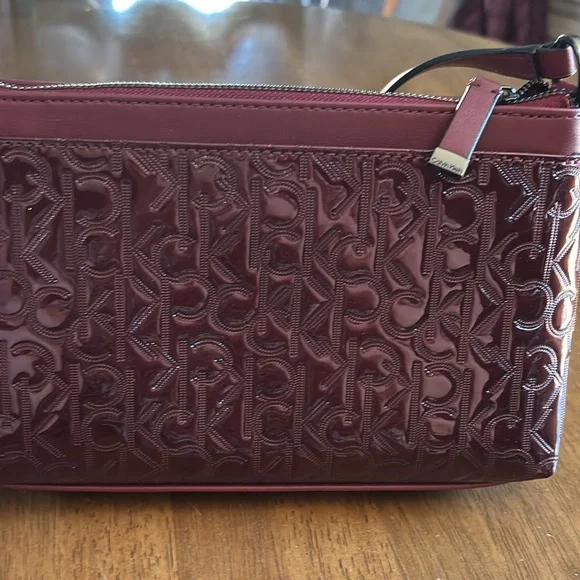 Calvin Klein small crossbody bag - Picture 3 of 7